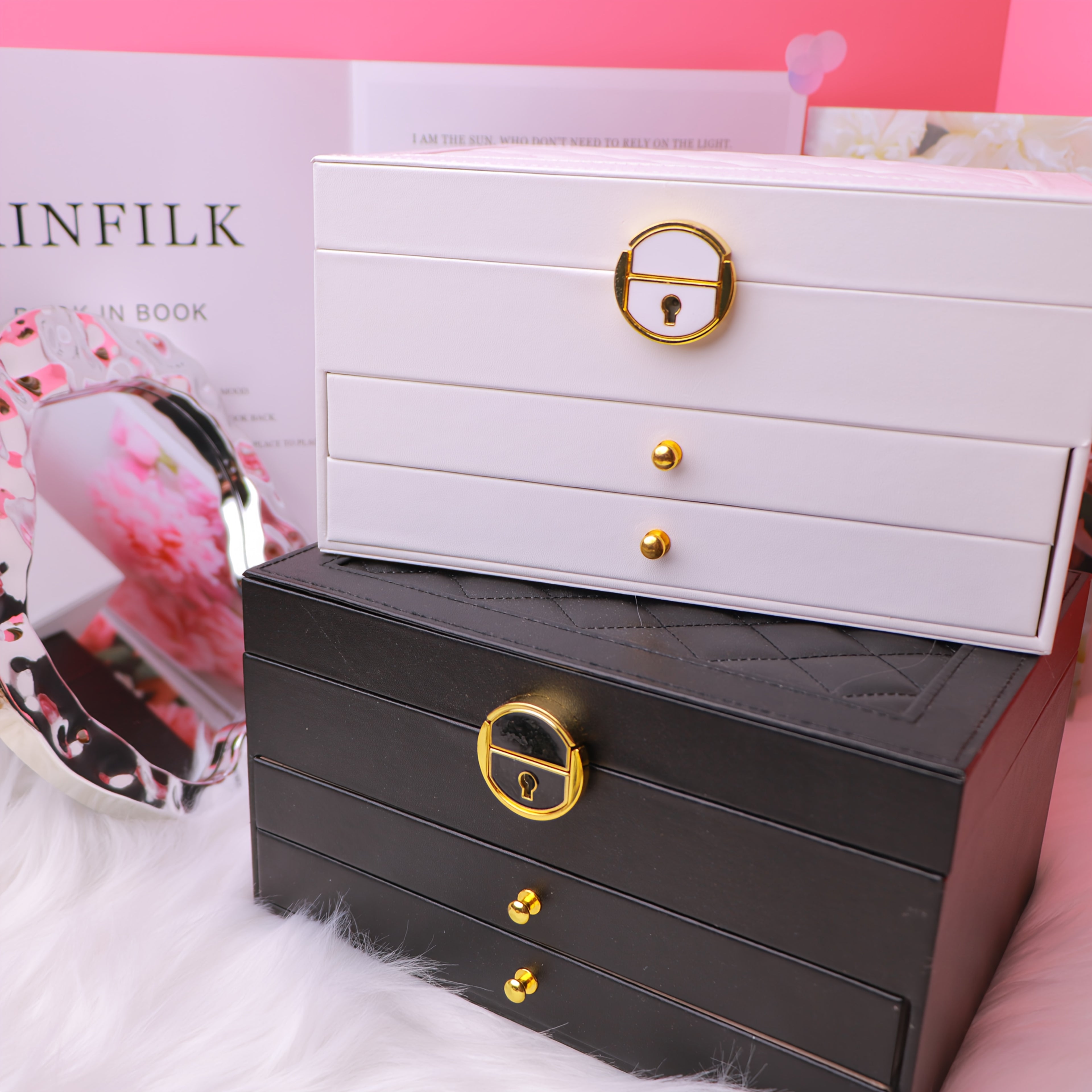 Elegant Vintage-Style Jewelry Box with Lock - 3-Layer Faux Leather, Golden-Tone Hardware, Pink & White Design, Perfect for Necklaces, Bracelets, and Earrings - Ideal for Home Decor and Fashion Enthusiasts, Jewelry Gift Box, Jewelry Boxes